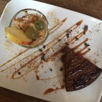 Cake with apple cream at Sol Semilla in Paris