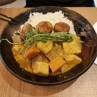 Curry bowl at Do Chay - Yaletown in Vancouver
