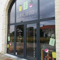 Outside at So vrac So good in Perwez