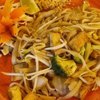 Pad thai at Yoya's Thai Kitchen in Albufeira