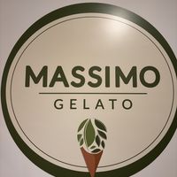😋  at Massimo Gelato - East in Amsterdam