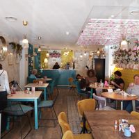 Pretty decor at Strawberry Grove in Marlow