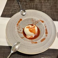Ice cream with strawberry jam at Avocado in Rhodes