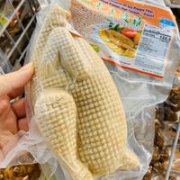 Vegan chicken  at Vinh-Loi Asien Supermarkt in Berlin