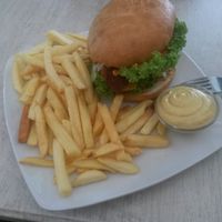 whöner burger at Veganbar in Bremen