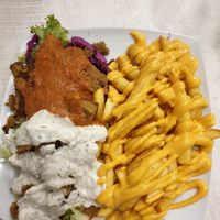 whöner teller at Veganbar in Bremen