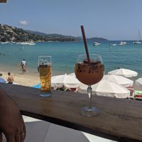 Nice location at Paraiso Beach in Le Lavandou
