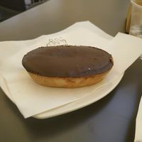 Fruttone (tipico dolce leccese a base di pasta di mandorle) at Caffè Alvino in Lecce