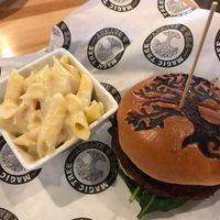 Vegan Mac n cheese and the Impossible Brand and Tomato Jam at Magic Tree Pub & Eatery in Boardman