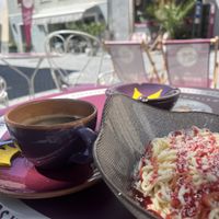 Coffee and vegan Spagetti Napoli ice   at D' Eisprinza z' Bludaz in Bludenz