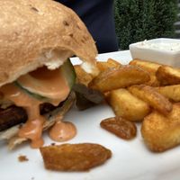 Jackfruit Patty at WOLKE 8 Burgerhandlung in Montabaur