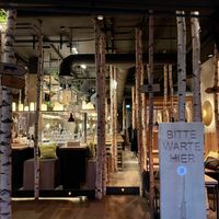 inside at Hans Im Glück - Mercedes Platz in Berlin