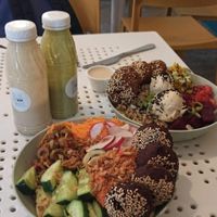  at Tahina Bite in Budapest