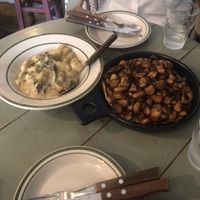 Champignon pizza and gnocchi  at Chez Valerie 셰 발레리 in Seoul