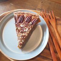 Maple Pecan Pie at Chez Valerie 셰 발레리 in Seoul