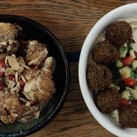 Choux-fleurs rôtis , Falafels... at Mazel Tov in Budapest