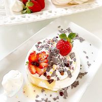 Vegan Pavlova at Vegan Desserts in Paphos