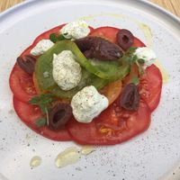 Entrée (Tomate / Olives) at La Palombe Gourmande in Lascazeres
