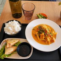 Massaman curry (menu C) at Buja Vegetarien in Paris