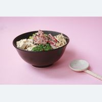 Vegan poké bowl (japonés) at Medrar Tierra in Colunga