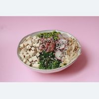 Vegan poké at Medrar Tierra in Colunga