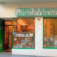 Escaparate at Herbolario Perejil in Santander