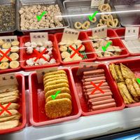 Vegan items marked with a ✓  at Vegetable Fried Food 馥野蔬食炸物 - Fù Yě Shū Shí Zhà Wù in Taipei
