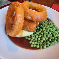 Vegan bangers and mash at The Bulls Head in Ratby
