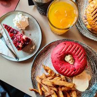 Beetroot Bagel, Raspberry Cake (mayo and whipped were served without asking for it, not vegan) at Kafe Kaspar in Torshavn