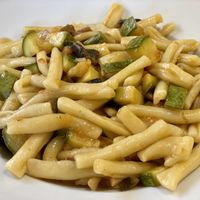 Strozzapreti con funghi, pomodori, zucchini e asparagi  at Al Passante in Cagli