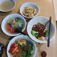 水饺，炸云吞，云吞面，selective 让豆腐。Very satisfied meal. at Pine Tree Cafe 长春树 - Fortune Centre in Central Singapore