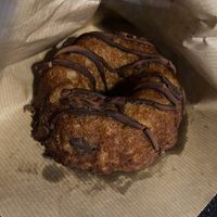Chocolate chip banana bundt cake: vegan and tasty. at Toastable in Utrecht