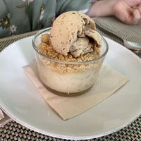 Sobremesa maravilhosa!😋  at Local - Alvalade in Lisbon