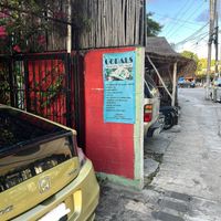Wrong location. Here it is a few meters along the street at Gopals - Vegetariano's in Cancun