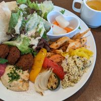 ヴィーガンランチ at Cafe Absinthe カフェアブサン in Osaka