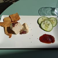 Housemade vegan cheese w jam & gf crackers at Brio in Tarifa
