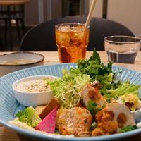 lunch plate set at Vegeto LIKO in Sendai