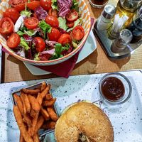 I Love You, You Love Me Burger & Seasonal Salad at Restoran ŠtoRiJa in Rijeka
