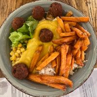 daily lunch - spring bowl  at Restoran ŠtoRiJa in Rijeka