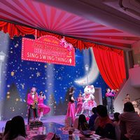 The show   at Hello Kitty Show Box in Awaji