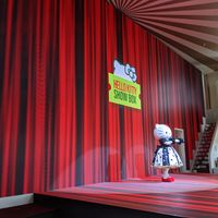 Hello Kitty on stage at Hello Kitty Show Box in Awaji