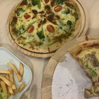 Pesto pizza  at b twelve in Kuantan