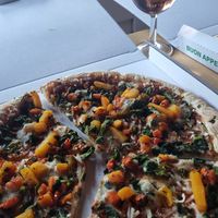 Ieder jaar sluiten we onze vakantie af met een vegan pizza op de camping at Ballum Camping in Bredebro
