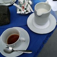 Kaffee mit einem Kännchen Mandelmilch at Wehebrink in Stemwede