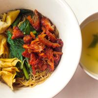 Wan ton noodles with soup at Quan Xin 泉心 - Aljunied in Central Singapore