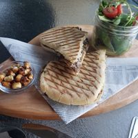 Pannini at Vege & Joy in Saint-sauveur