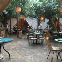 Cadre très sympa avec patio at Voltereta in Valencia