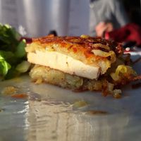 Veganes Landhausschnitzel aufgeschnitten at Löffel's Landhaus in Muenstermaifeld
