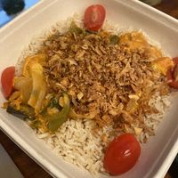 Red curry bowl  at Eeet Well in St Julians