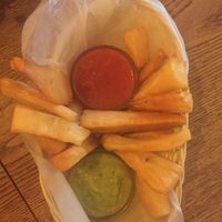 fried yuca with salsa and guacamole at Mestiza Latino Casual Food in Konstanz